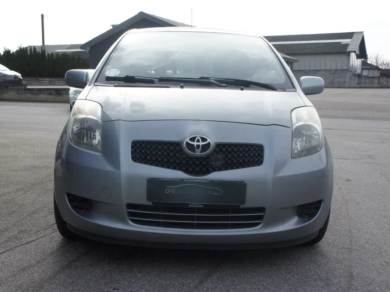 Billede 6 - Toyota Yaris 1,3 Luna