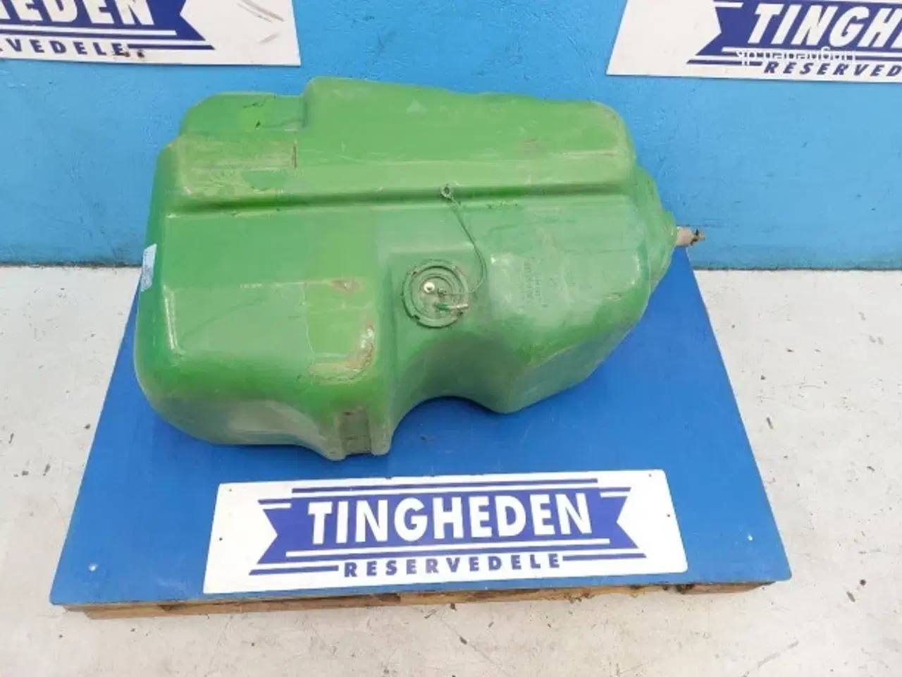 Billede 1 - John Deere 3140 Dieseltank AL37532