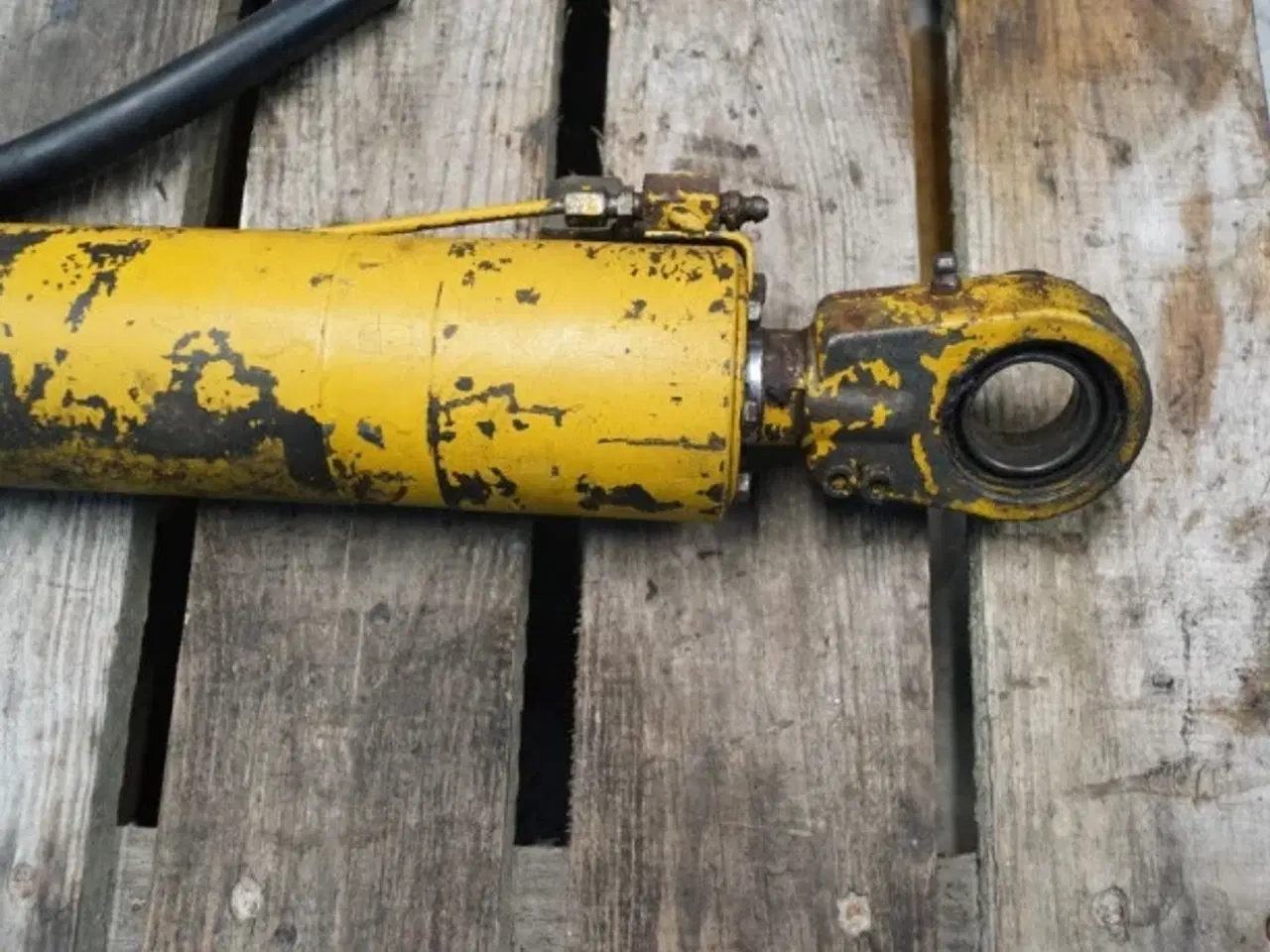 Billede 9 - Hydrema 805 Styrecylinder 330325