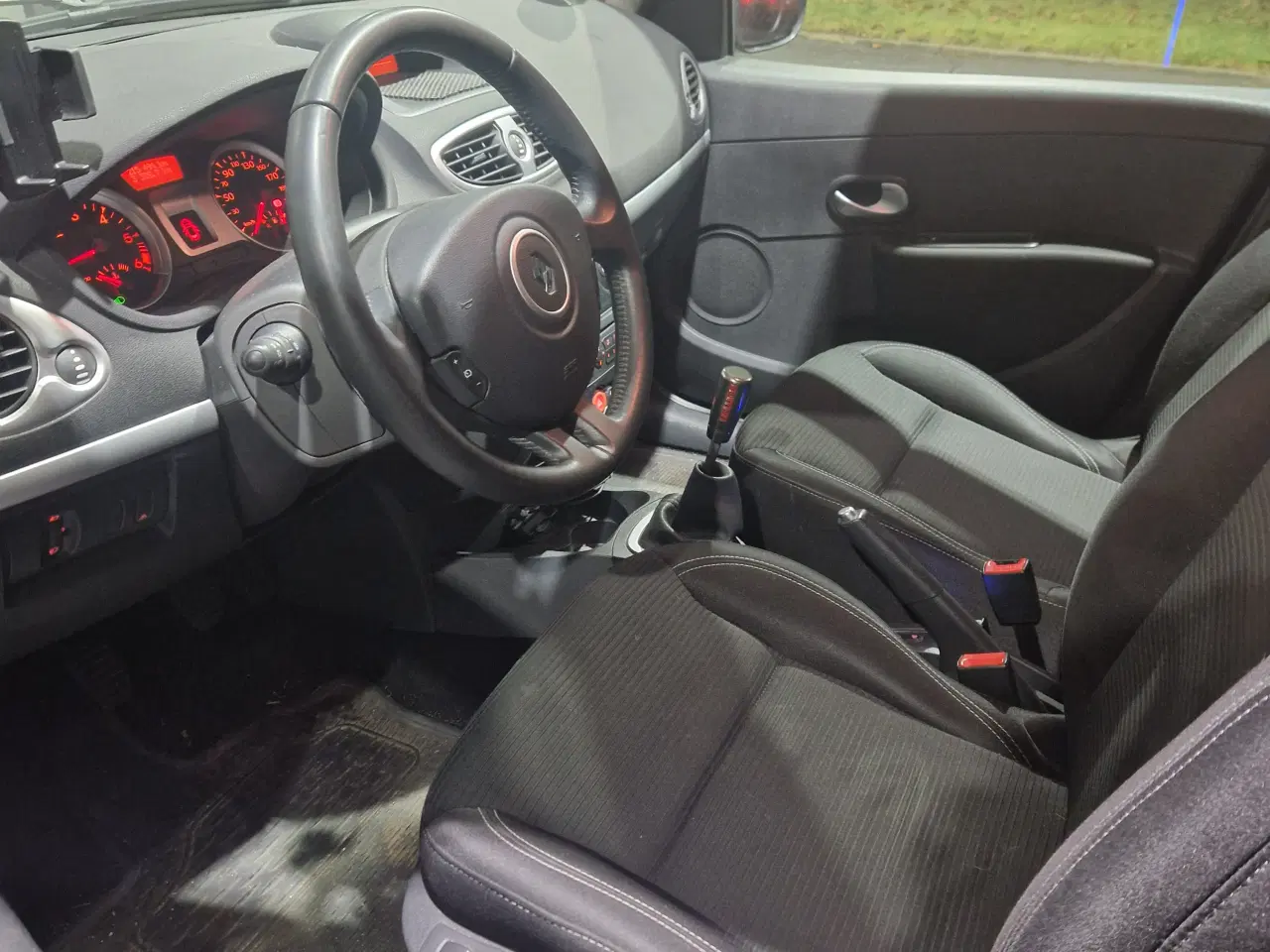 Billede 15 - Renault clio 2012 sport tourer 1,5 dci