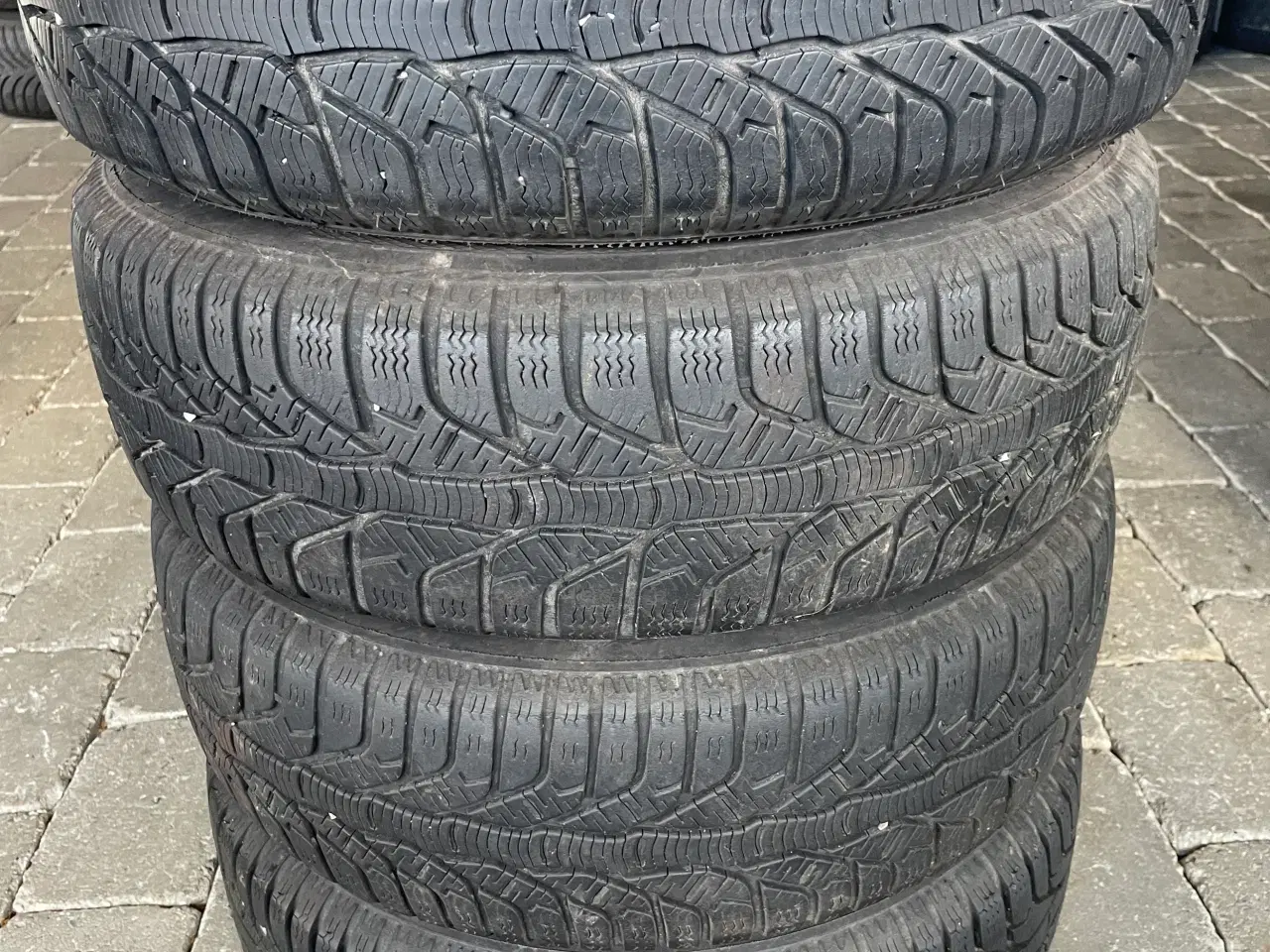 Billede 3 - 14 Vw Up 175/65r14 Ref.737 vinter