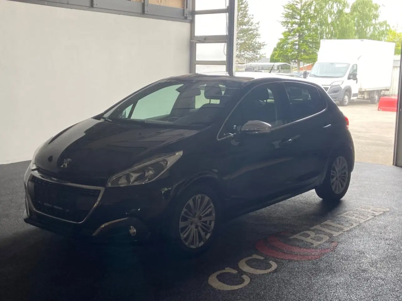 Billede 2 - Peugeot 208 1,2 e-THP 110 Allure Sky
