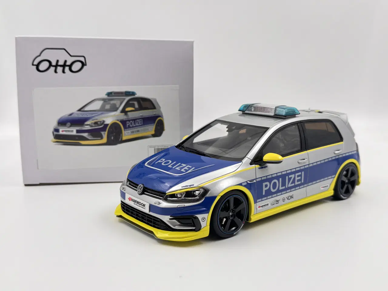 Billede 12 - 2017 VW Golf 400 R Oettinger Polizei 1:18
