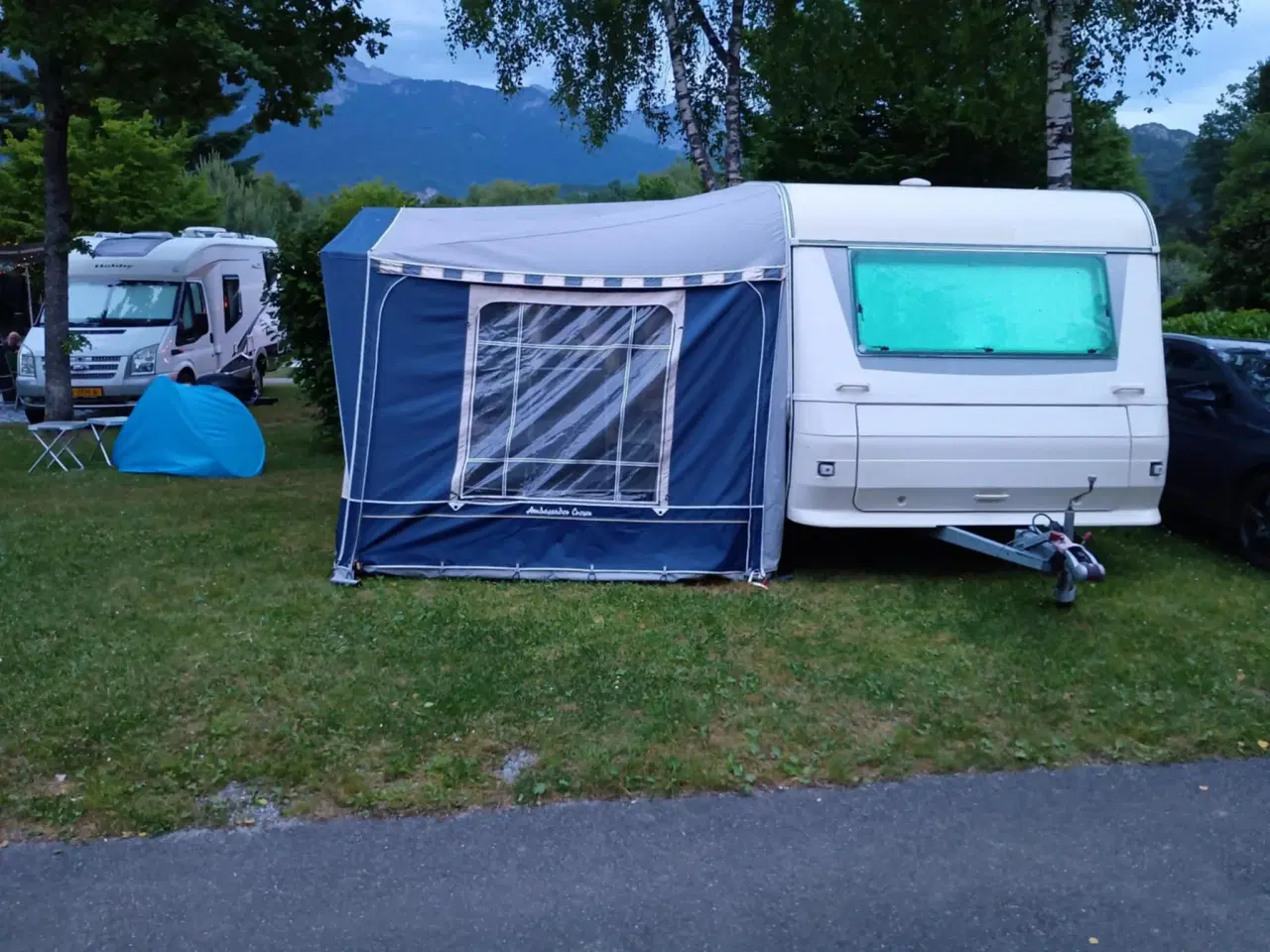 Billede 3 - Adria Unica 462 Campingvogn Årgang 2002 med MOVER