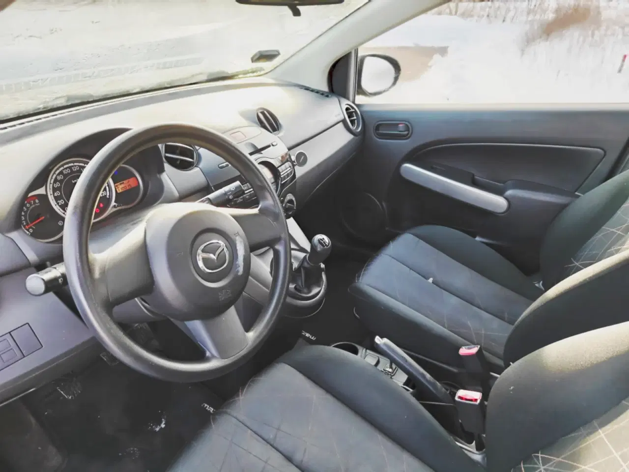 Billede 5 - 2014 mazda 2 km 110000