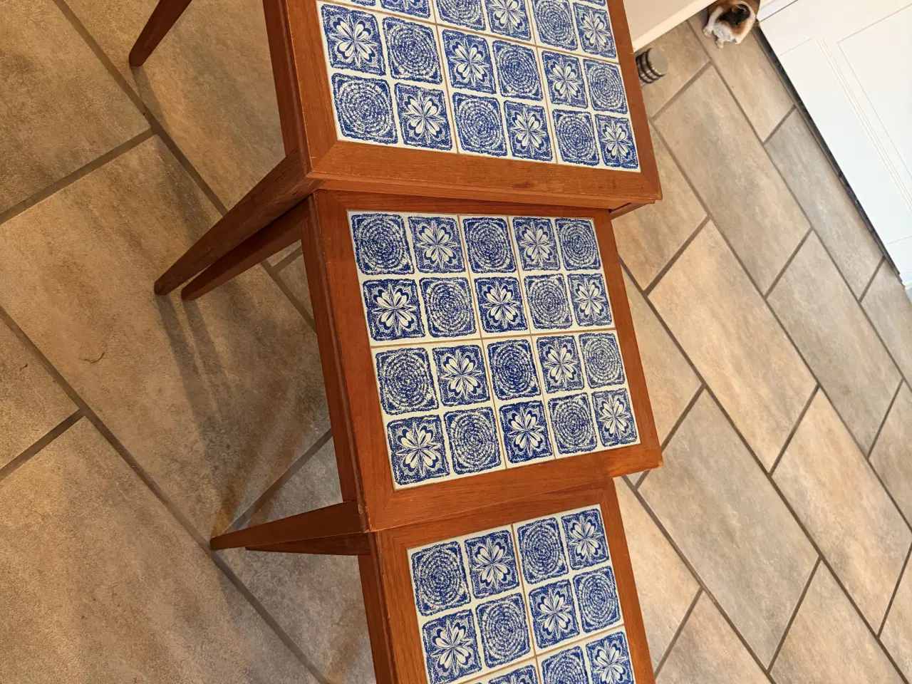 Billede 4 - Teak indkudsborde med kakler fra midt 60’erne