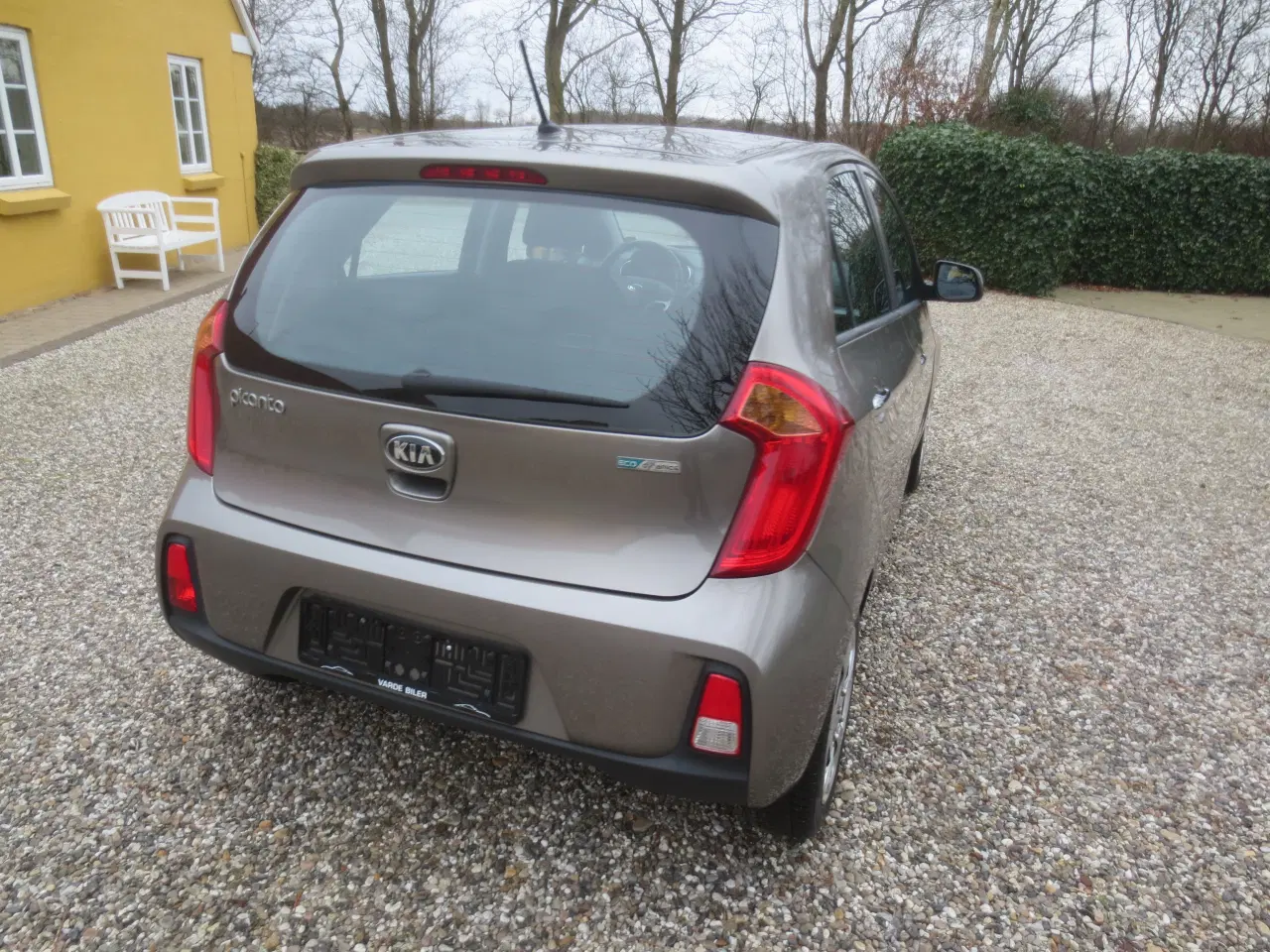 Billede 6 - Kia Picanto 1.0 i Årg 2015. Nysynet.