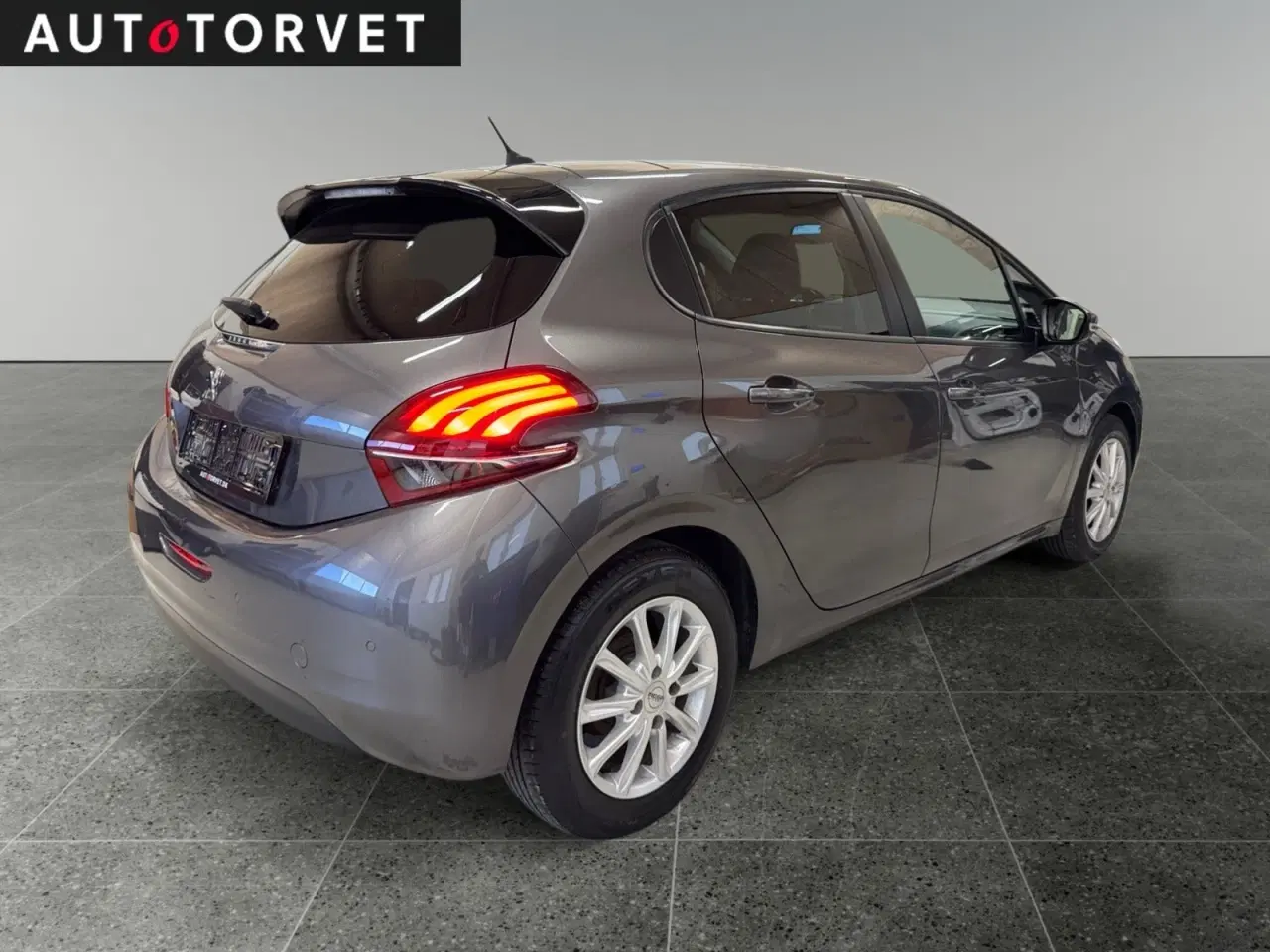 Billede 3 - Peugeot 208 1,2 VTi 82 Signature Sky
