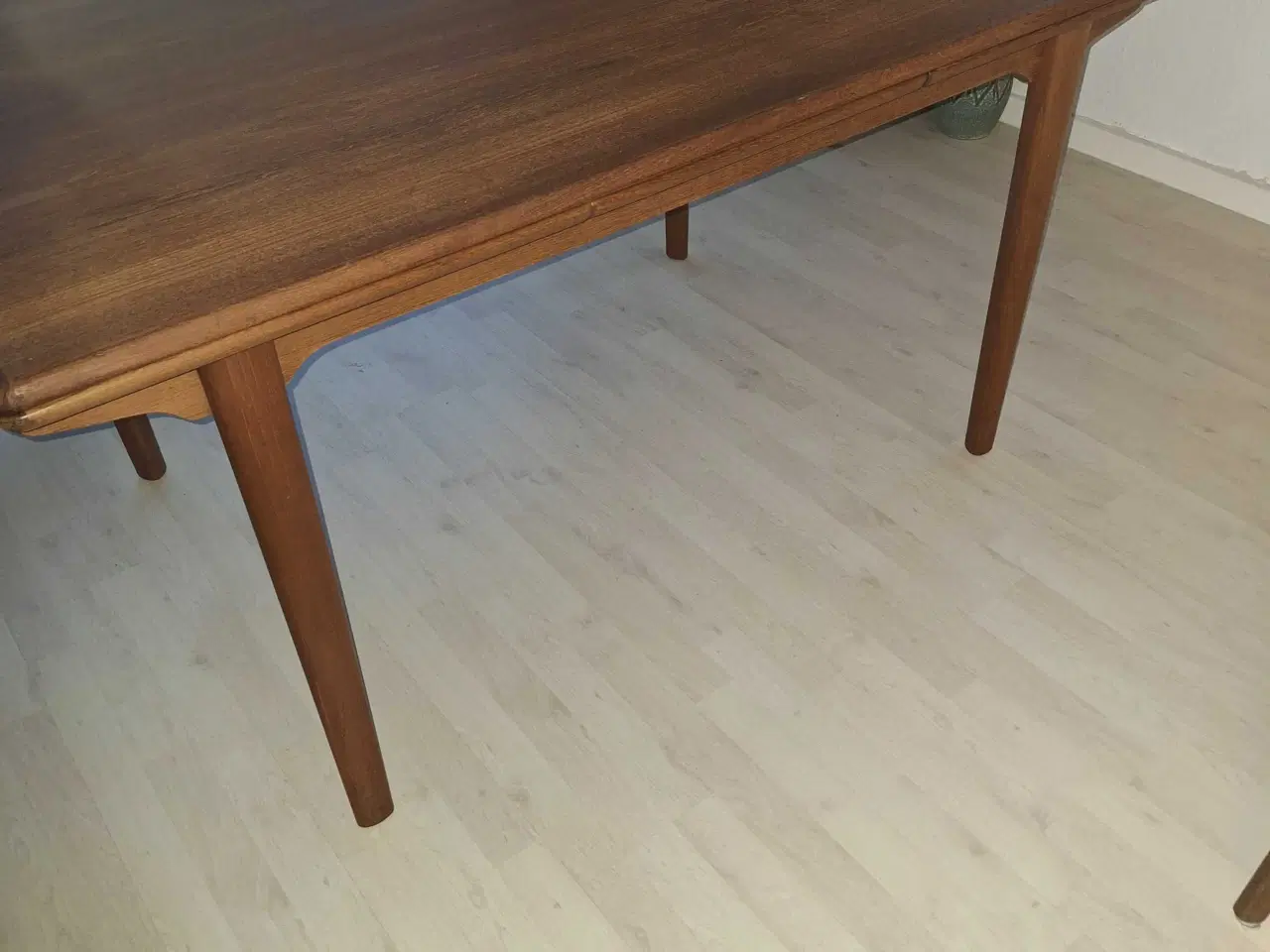 Billede 3 - Teak spisebord