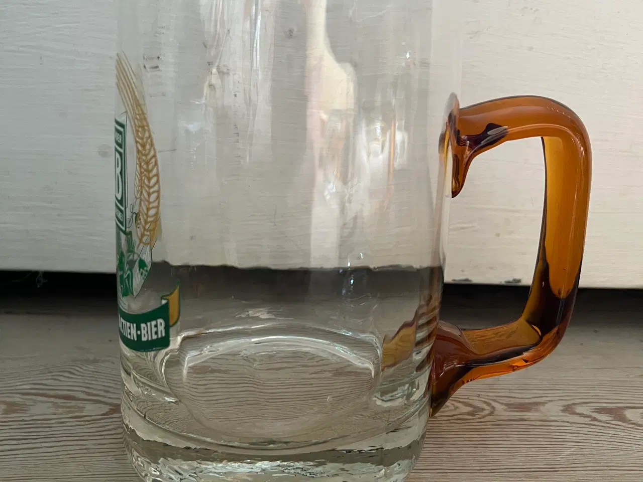 Billede 3 - 5 glas DAB ølkrus med ravfarvet hank 