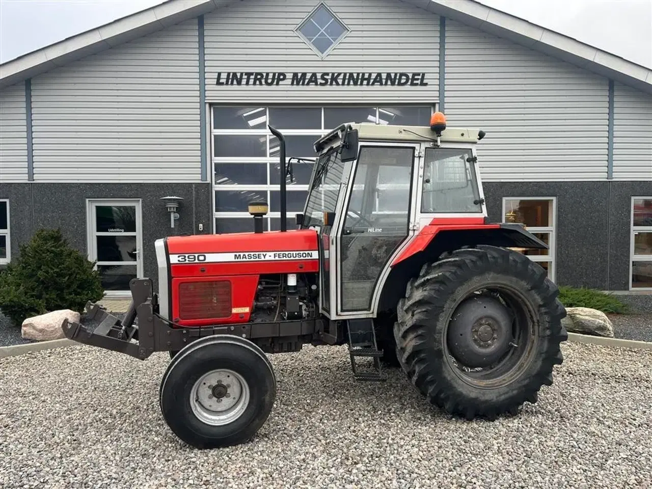 Billede 1 - Massey Ferguson 390 HiLine med frontlift