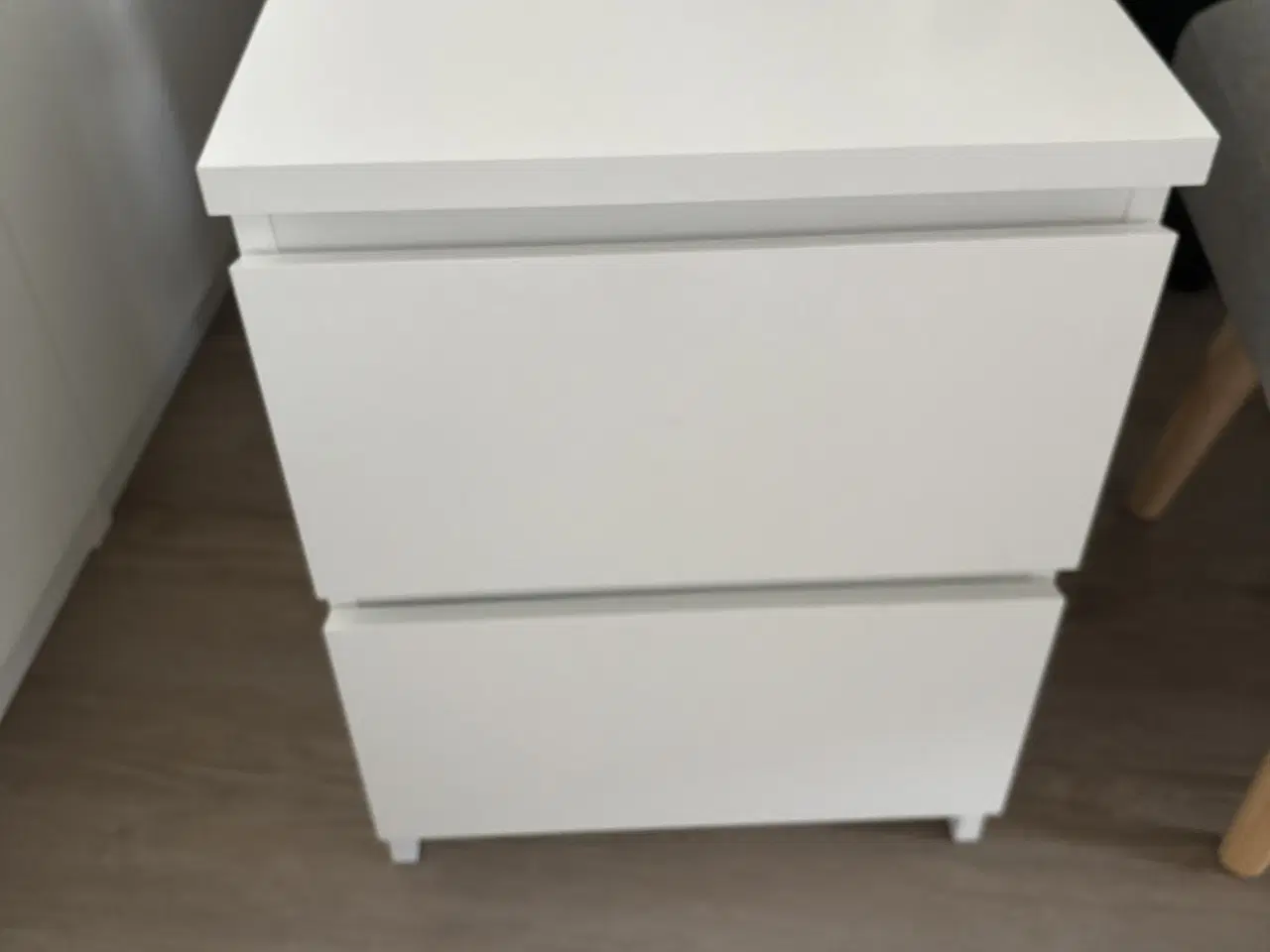 Billede 1 - Kommode og 2 sengeborde