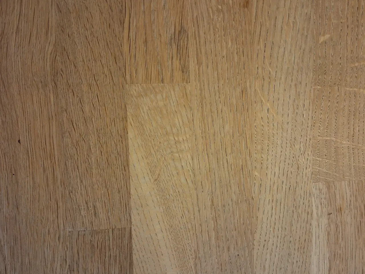 Billede 4 - Stort spisebord i egetræ