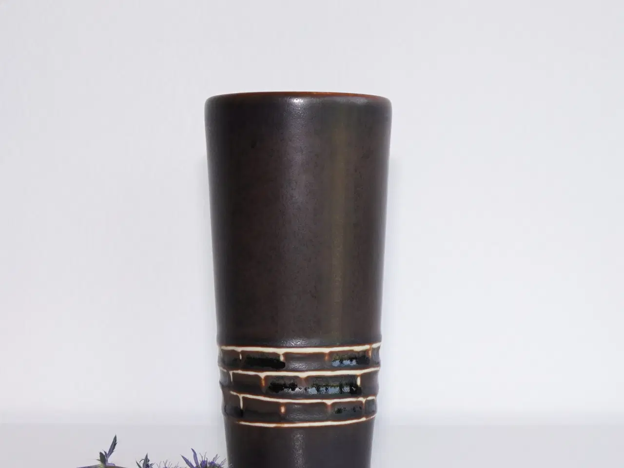 Billede 1 - Vase (1941-1964) af Hertha Bengtson for Rørstrand