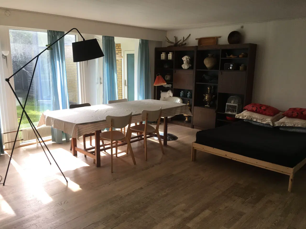 Billede 1 - Flot reol med flexibel mulighed 