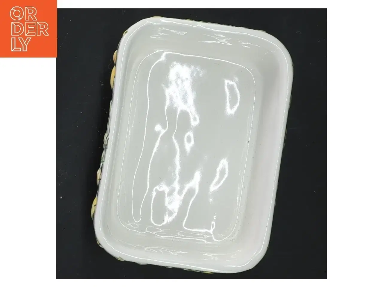 Billede 2 - Rektangulært hvidt keramikfad/smørboks med citronmønster (str. 12x9x6 cm)