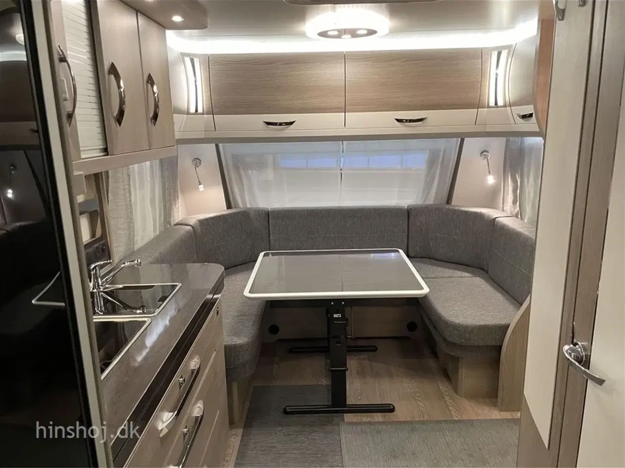 Billede 3 - 2023 - Hobby Prestige 650 KFU Hobby 650 KFU model med Fransk seng og Køjer fra Hinshøj Caravan A/S