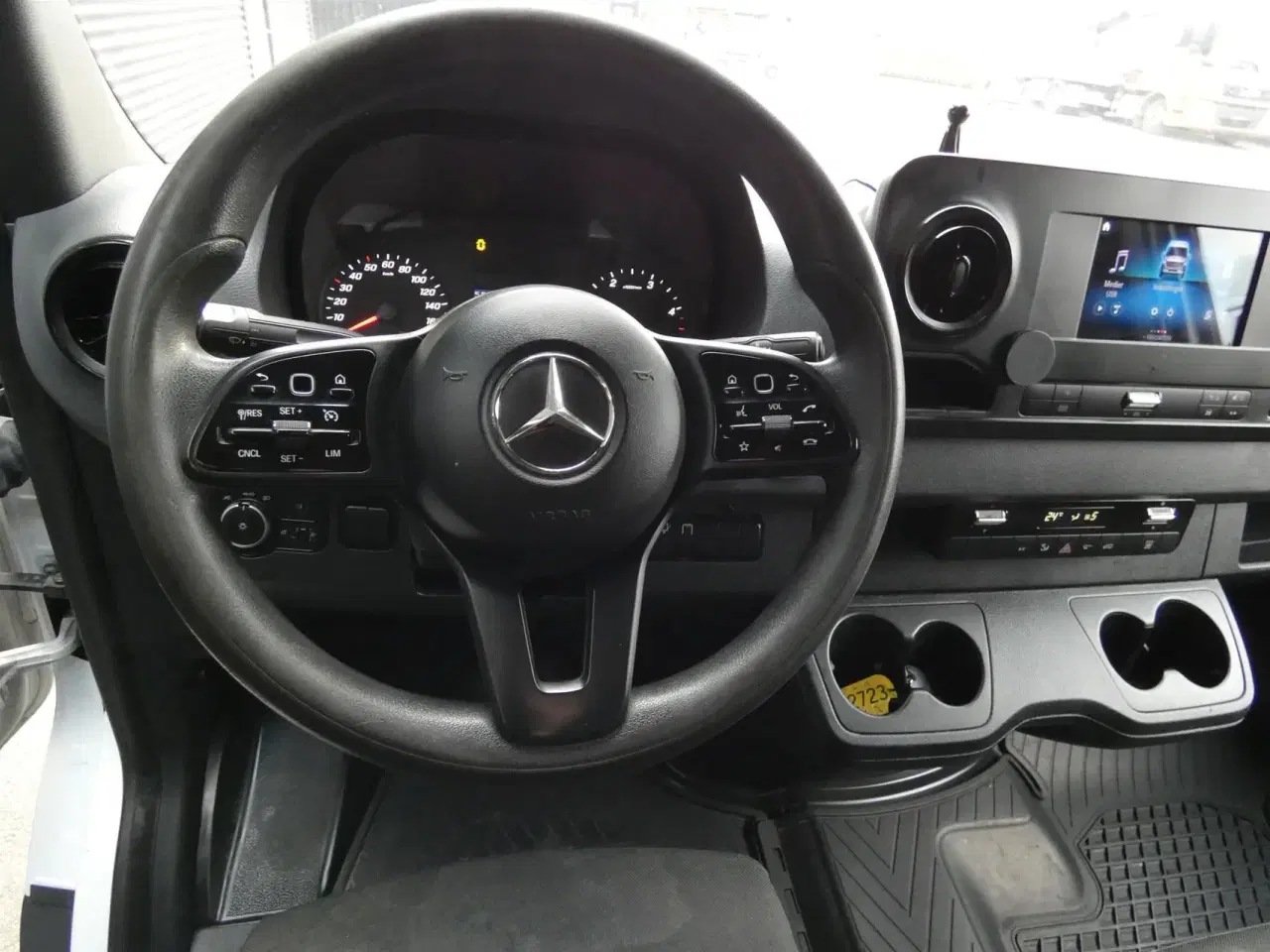 Billede 10 - Mercedes-Benz Sprinter 316 2,1 CDI Alu.kasse m/lift RWD 163HK Ladv./Chas. Aut.