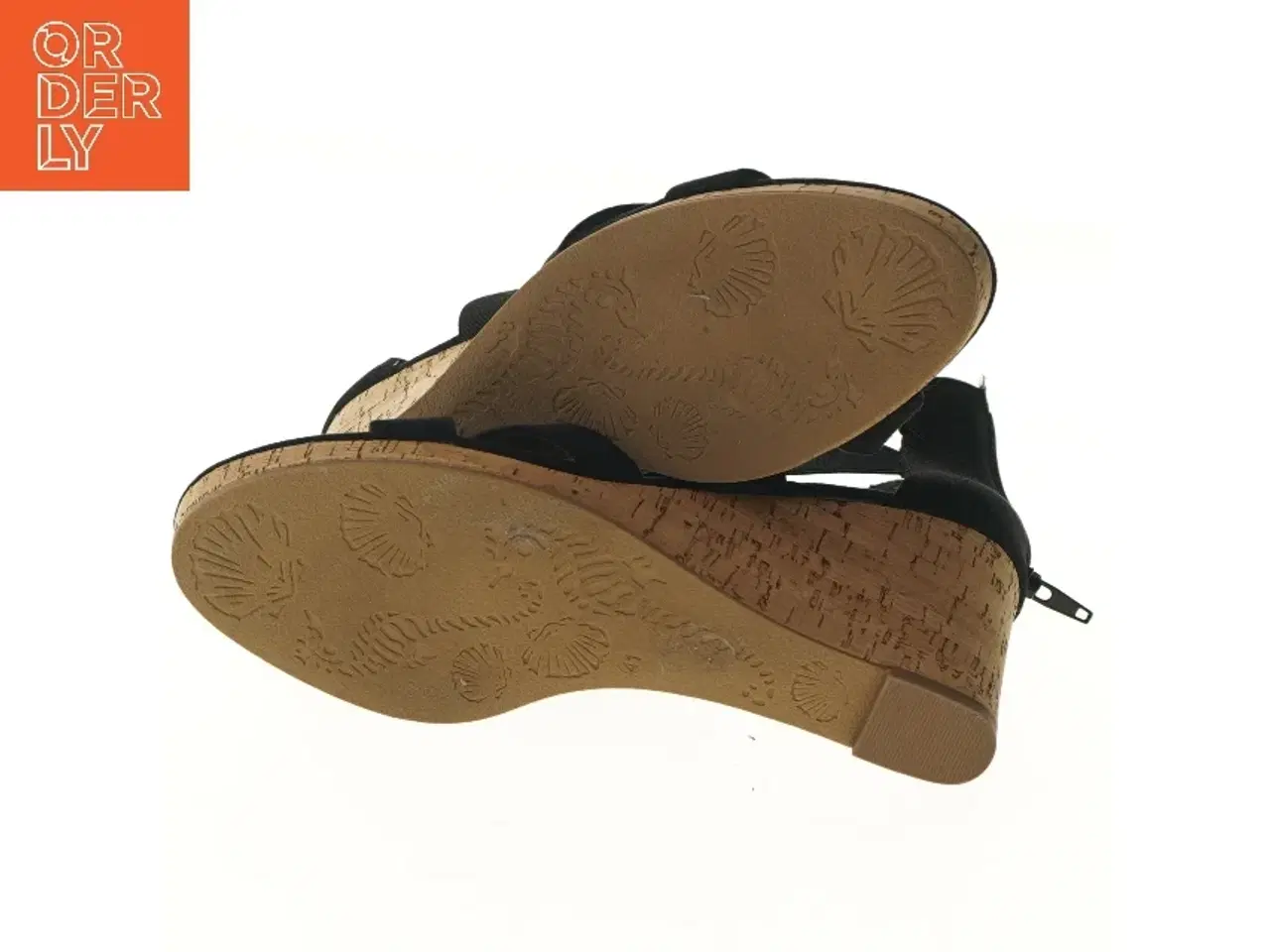 Billede 3 - Sort kilehæl sandal str. 41 fra Graceland (str. 41 )