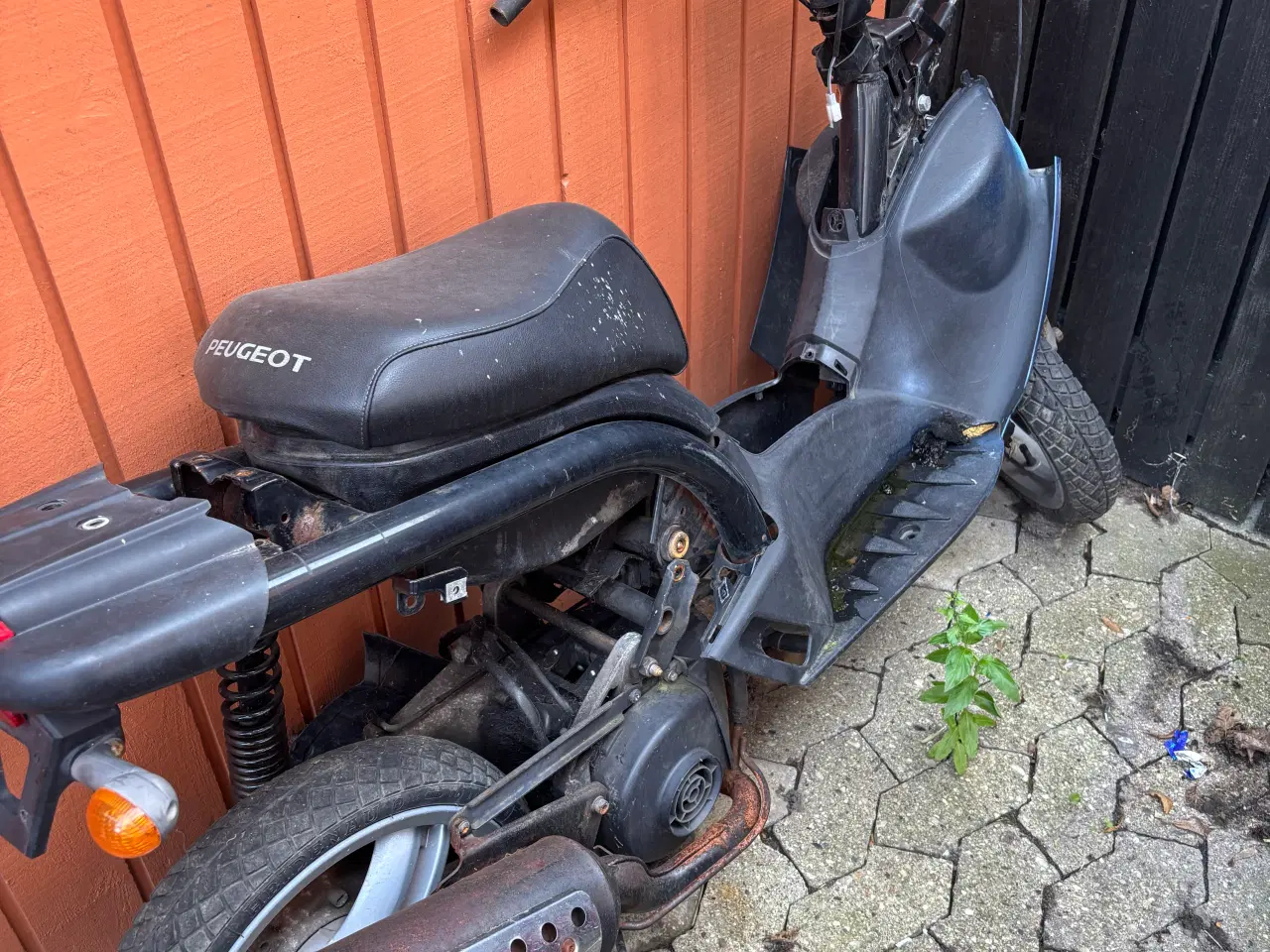 Billede 5 - Knallert til reservedel