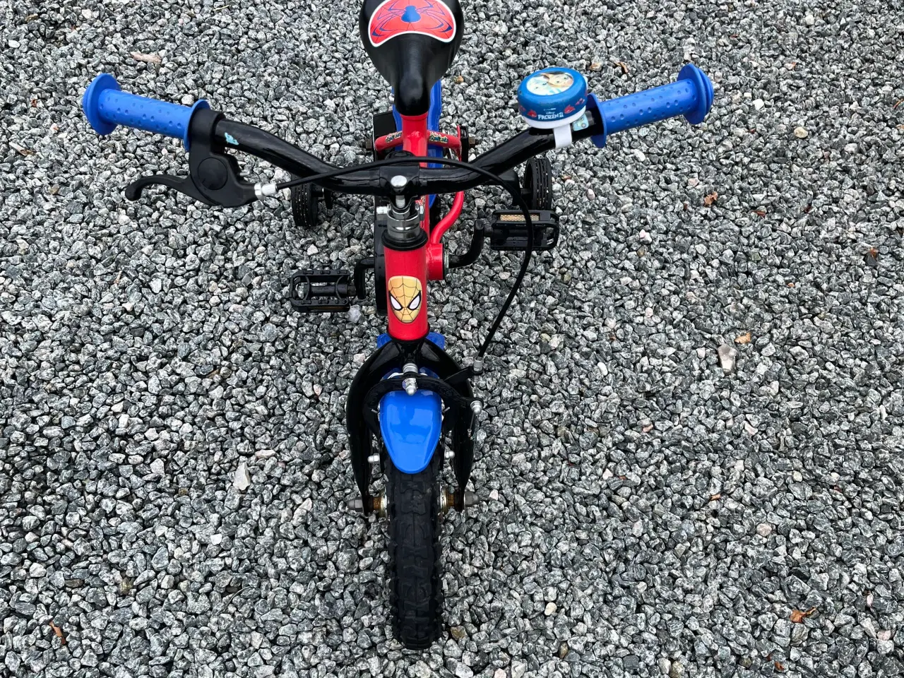 Billede 2 - Velholdt Spiderman børnecykel