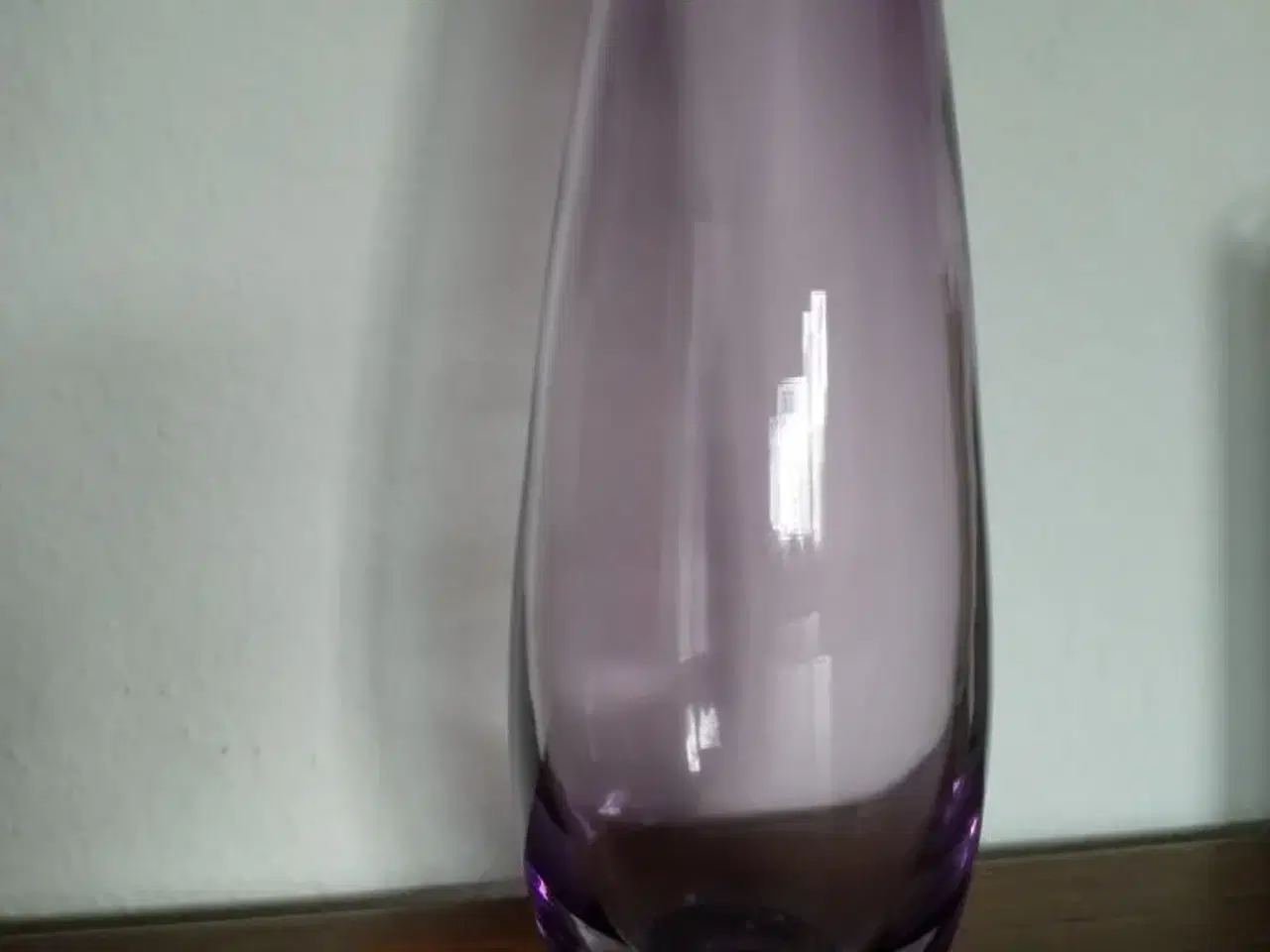 Billede 1 - Glas vase lilla