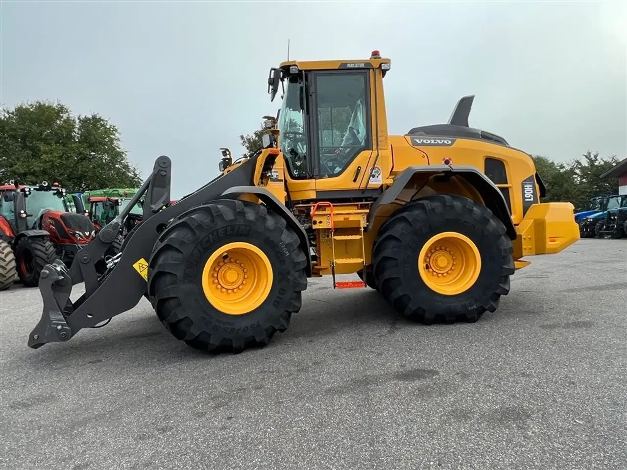 Billede 2 - Volvo L 90 H AGRICULTURE! KUN 4 TIMER, LANG BOM OG LOCK-UP!