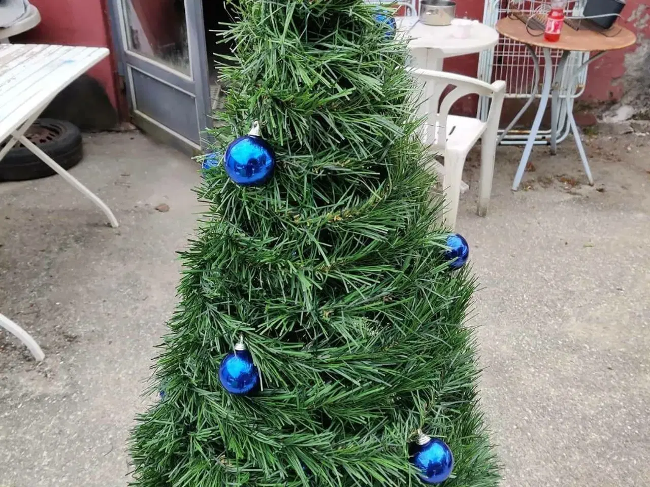 Billede 2 - Juletræ