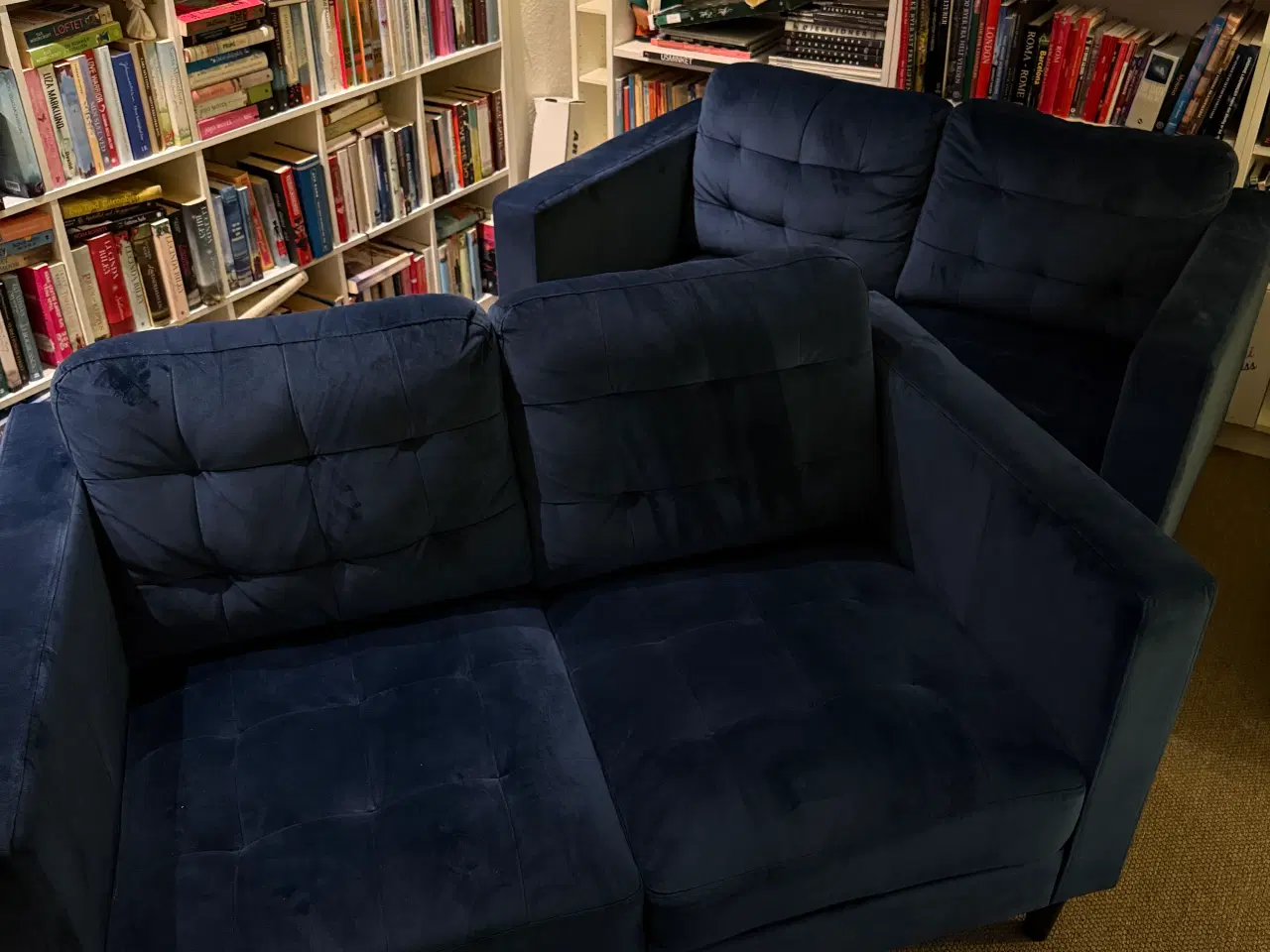 Billede 2 - 2  stk Velour sofa 