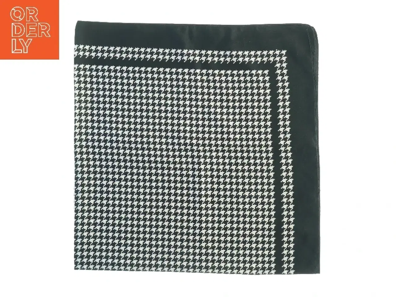 Billede 3 - Ternet tørklæde (str. 87 x 83 cm)