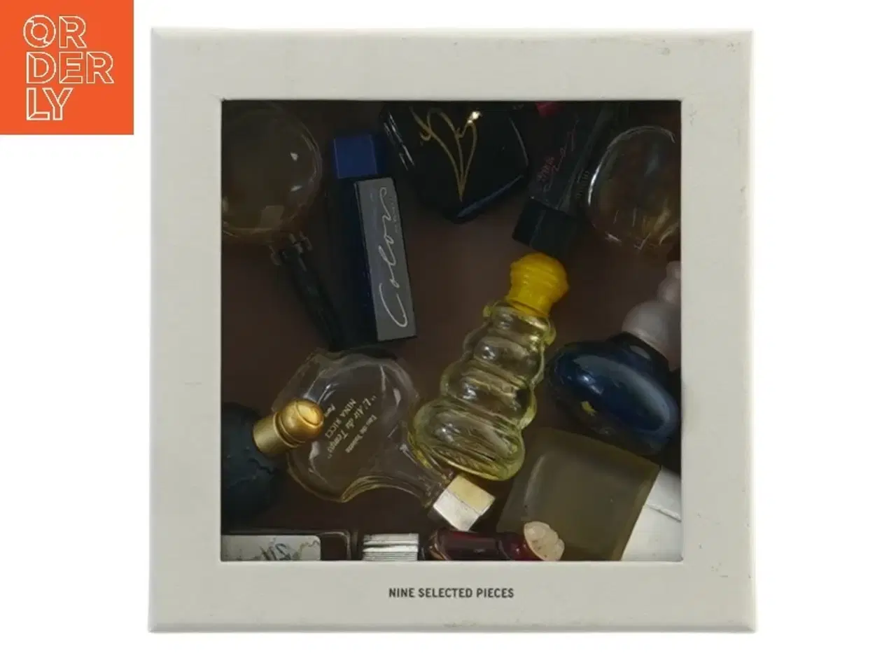 Billede 1 - Samling af miniatureparfumer (str. 14,5x14,5 cm)