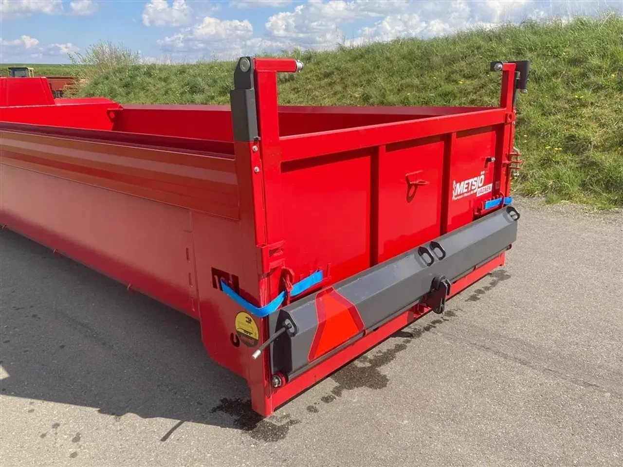 Billede 4 - Metsjø Container med hydraulisk bagklap