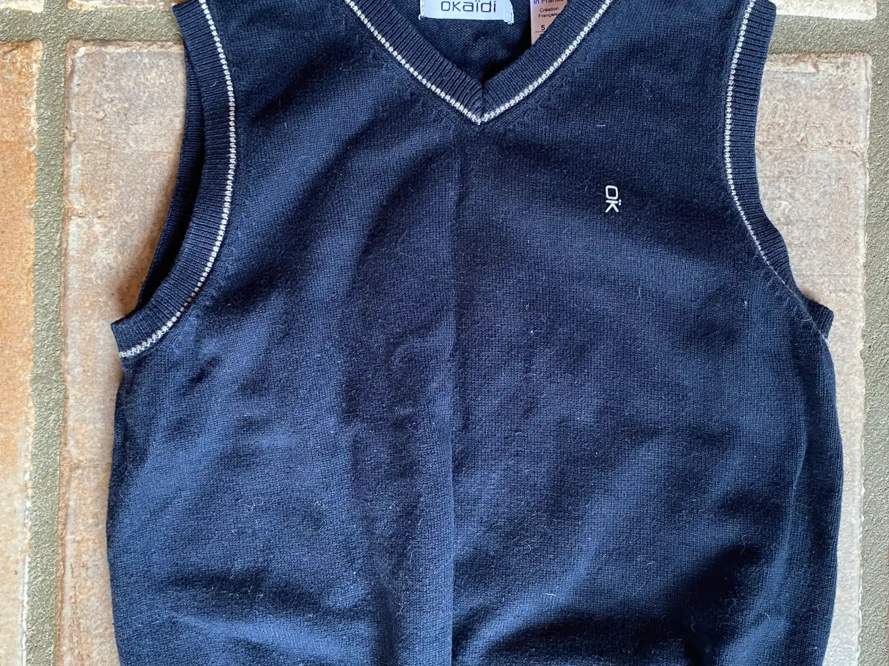 Billede 1 - Nameit vest.   45kr      skjorte HM.  35kr