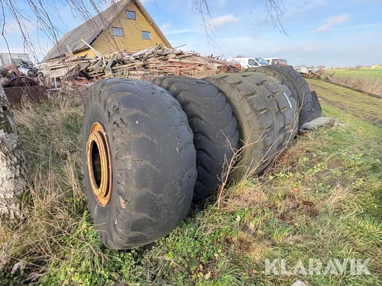 Billede 3 - Hjul til Volvo dumper 6 styk