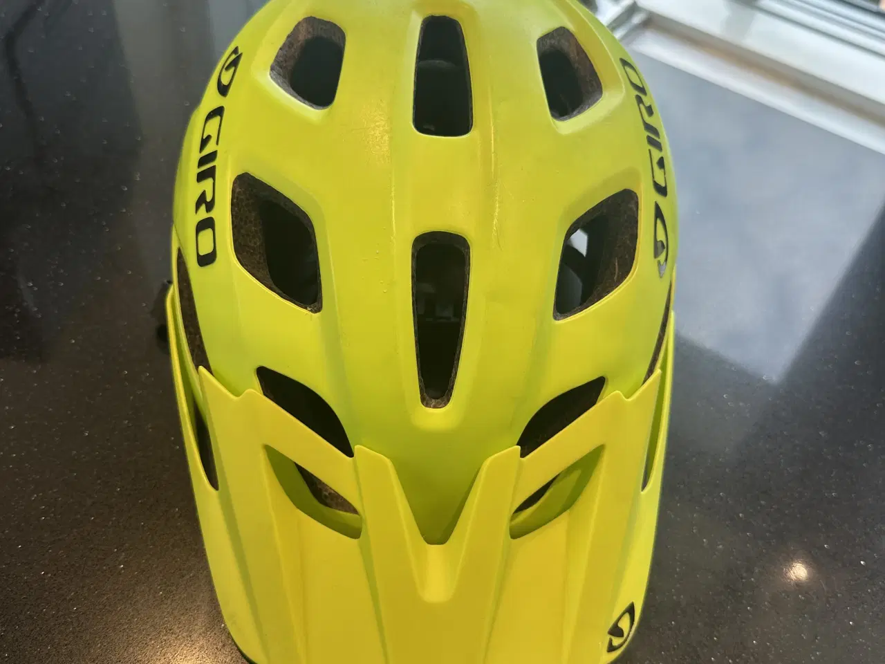 Billede 5 - GIRO cykelhjelm som ny