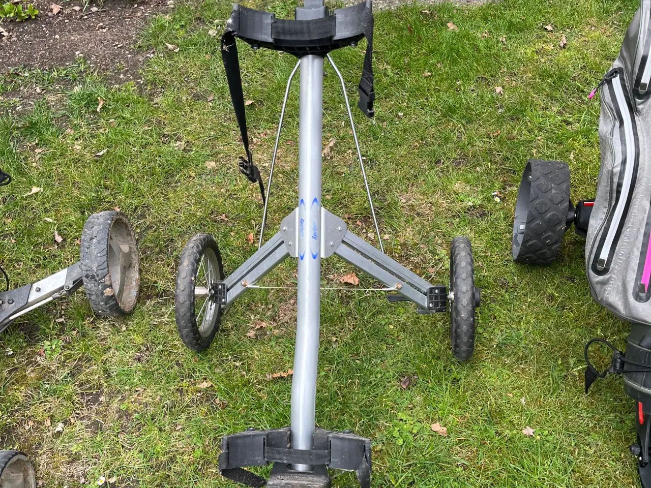 Billede 1 - Golfvogne - mrk. Packer