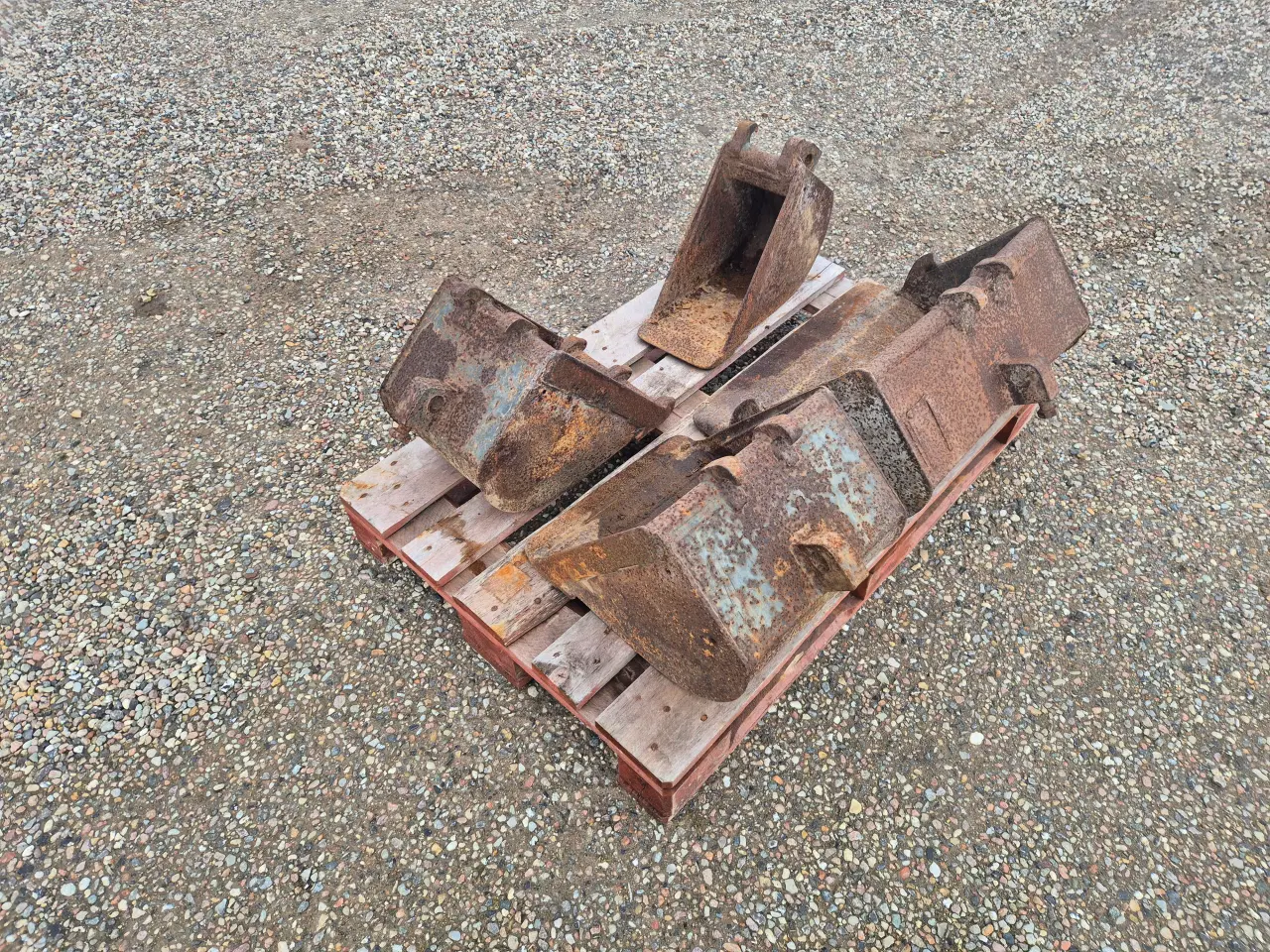 Billede 4 - Graveskovle til minigraver med Beco MA Skifte 