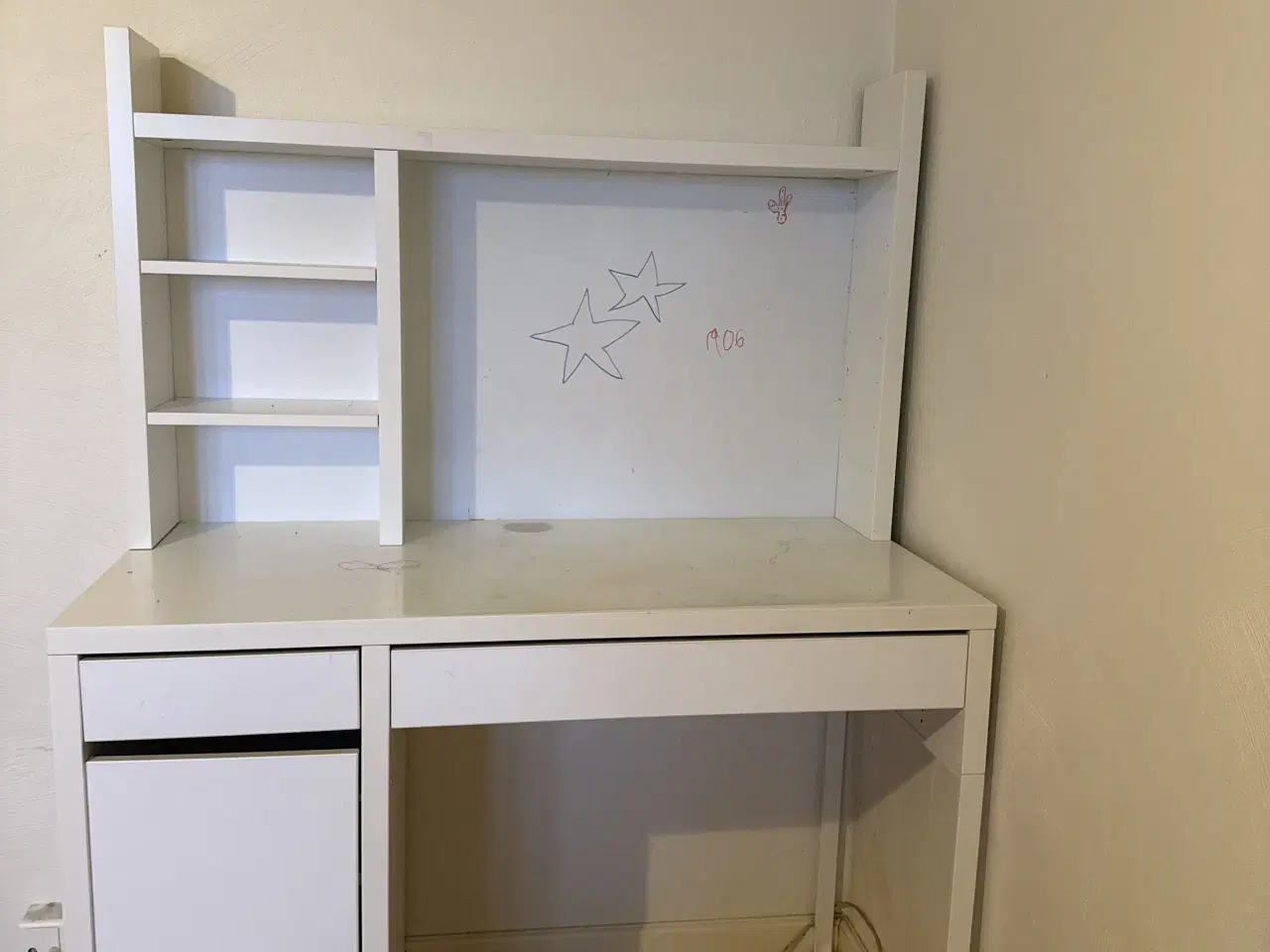 Billede 1 - Skrivebord med overdel