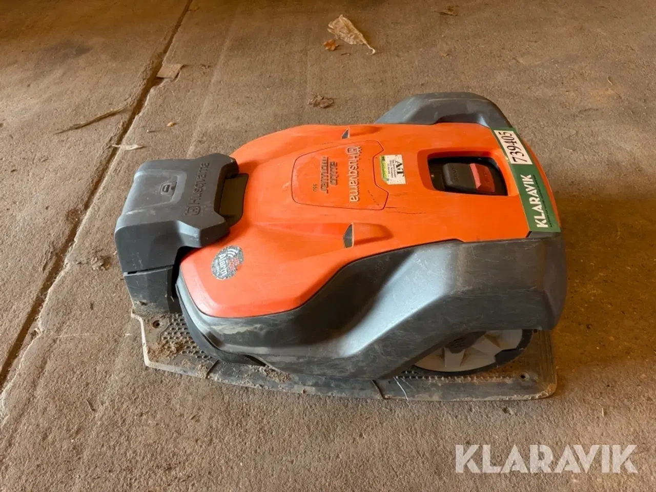 Billede 2 - Robot plæneklipper Husqvarna 550 med ladestation