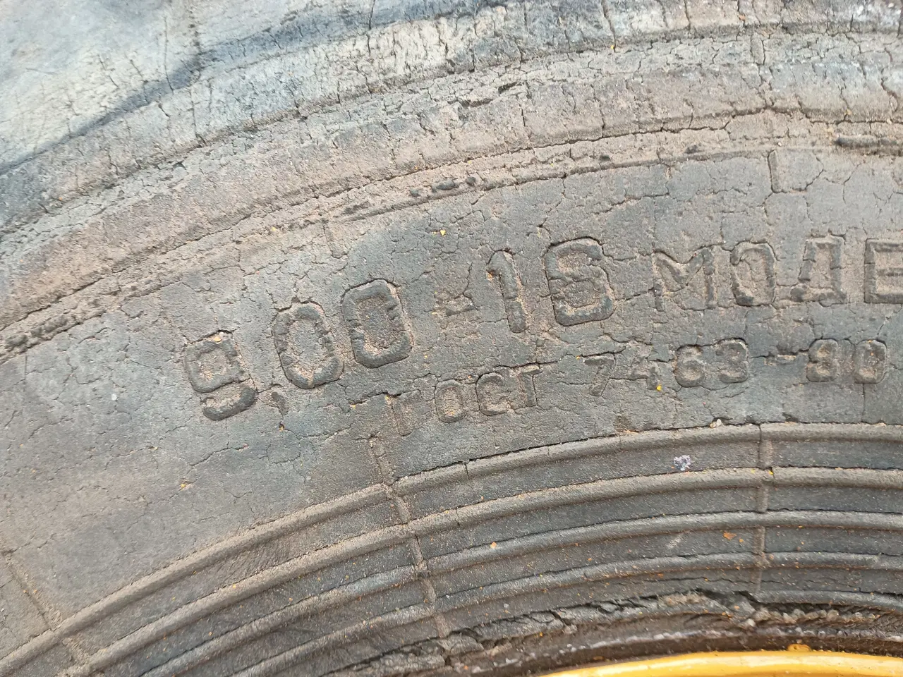 Billede 3 - Fordæk/hjul 9,00-16