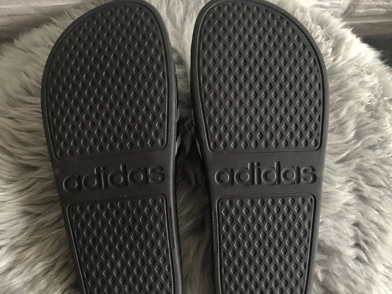 Billede 2 - Adidas badesandaler - Str. 40,5
