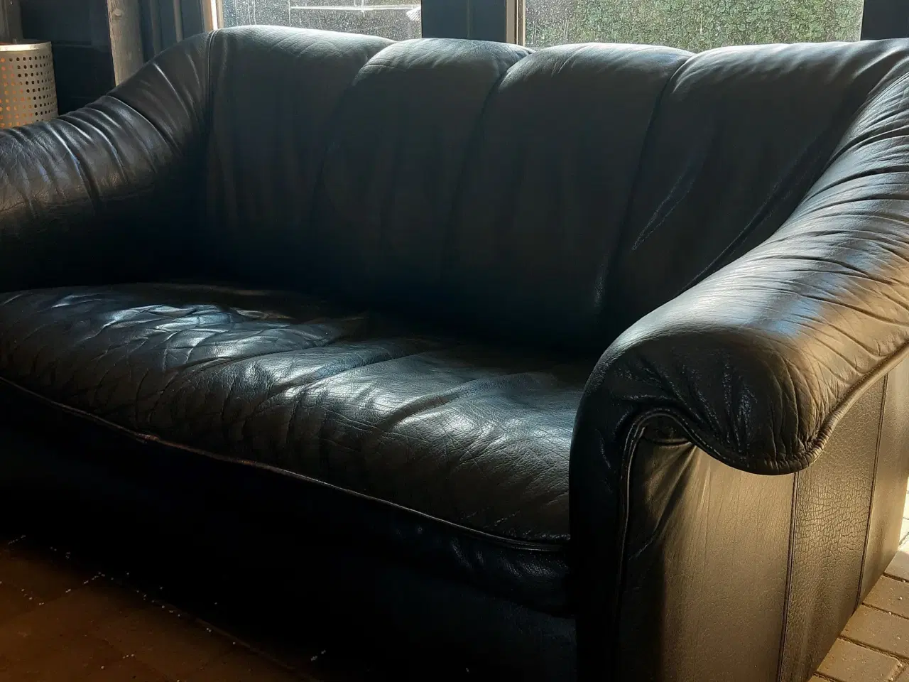 Billede 5 - Sort lædersofa, 2 personer