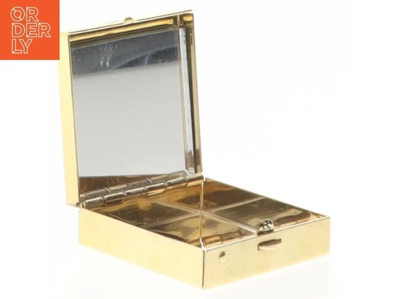 Billede 2 - Emaljeret pilleæske (?) (str. 3 komma 8 x 3 komma 8 x en komma 8 cm)