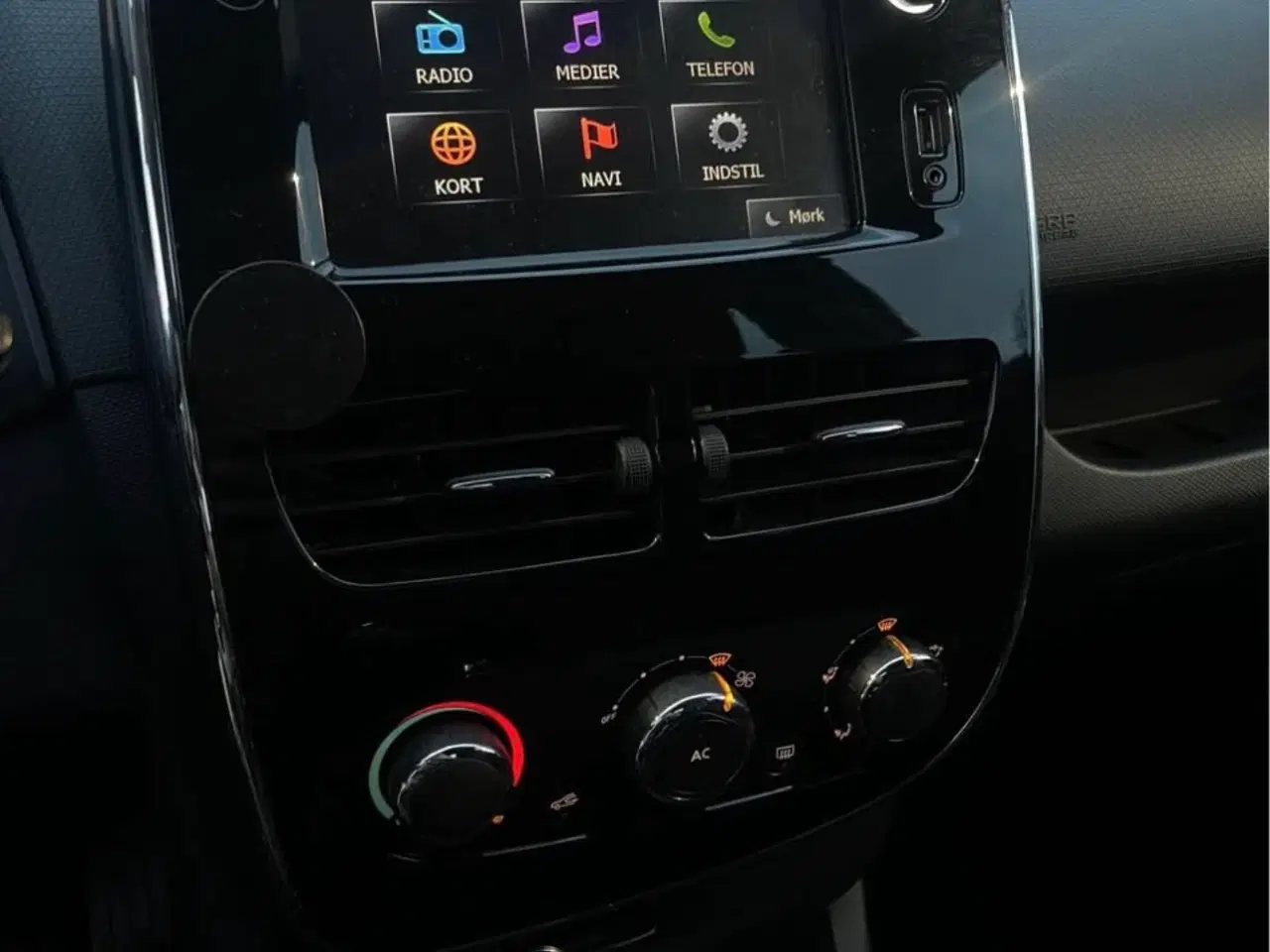 Billede 7 - CLIO IV (27,8km/L)