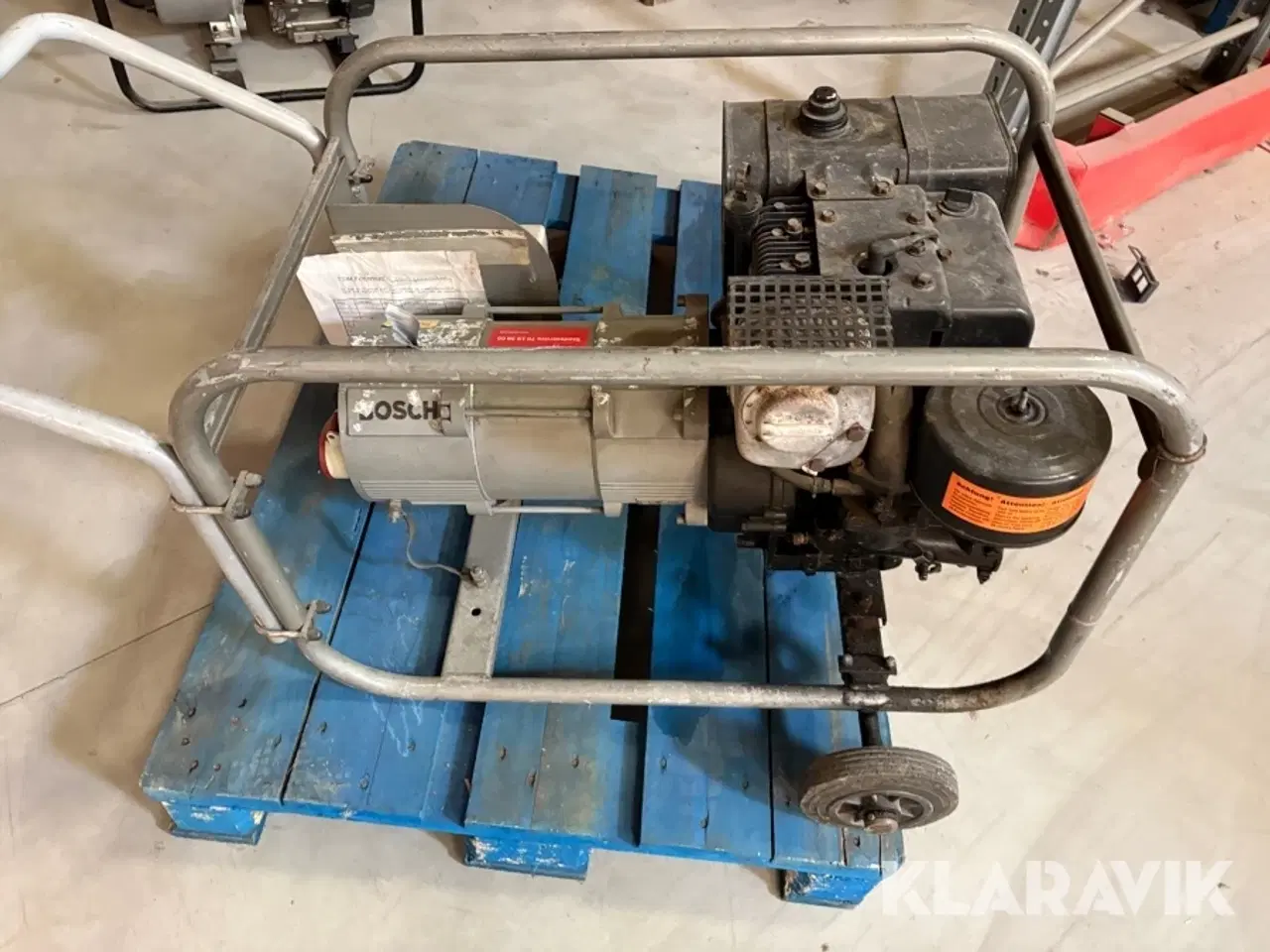 Billede 3 - Benzin generator / strømaggregat Bosch G 6000.