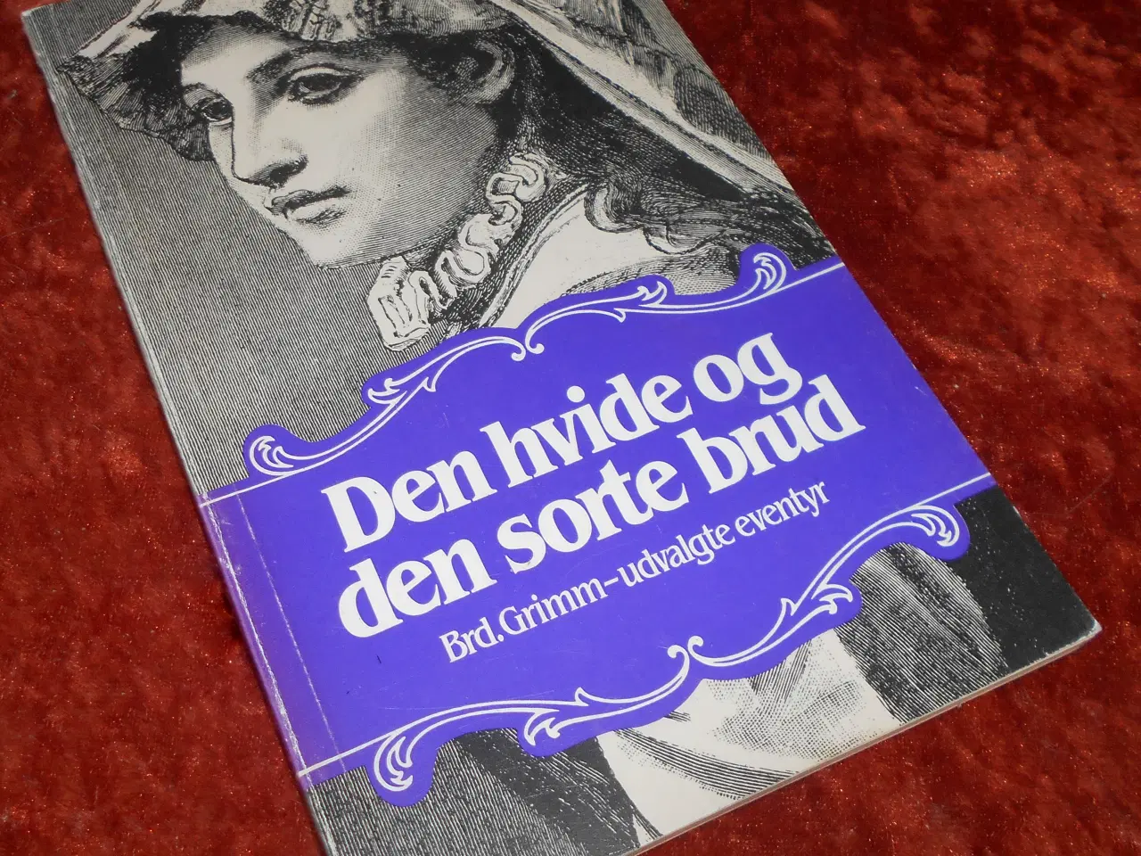 Billede 1 - Den hvide og den sorte brud, Hugo Hørlych Karlsen