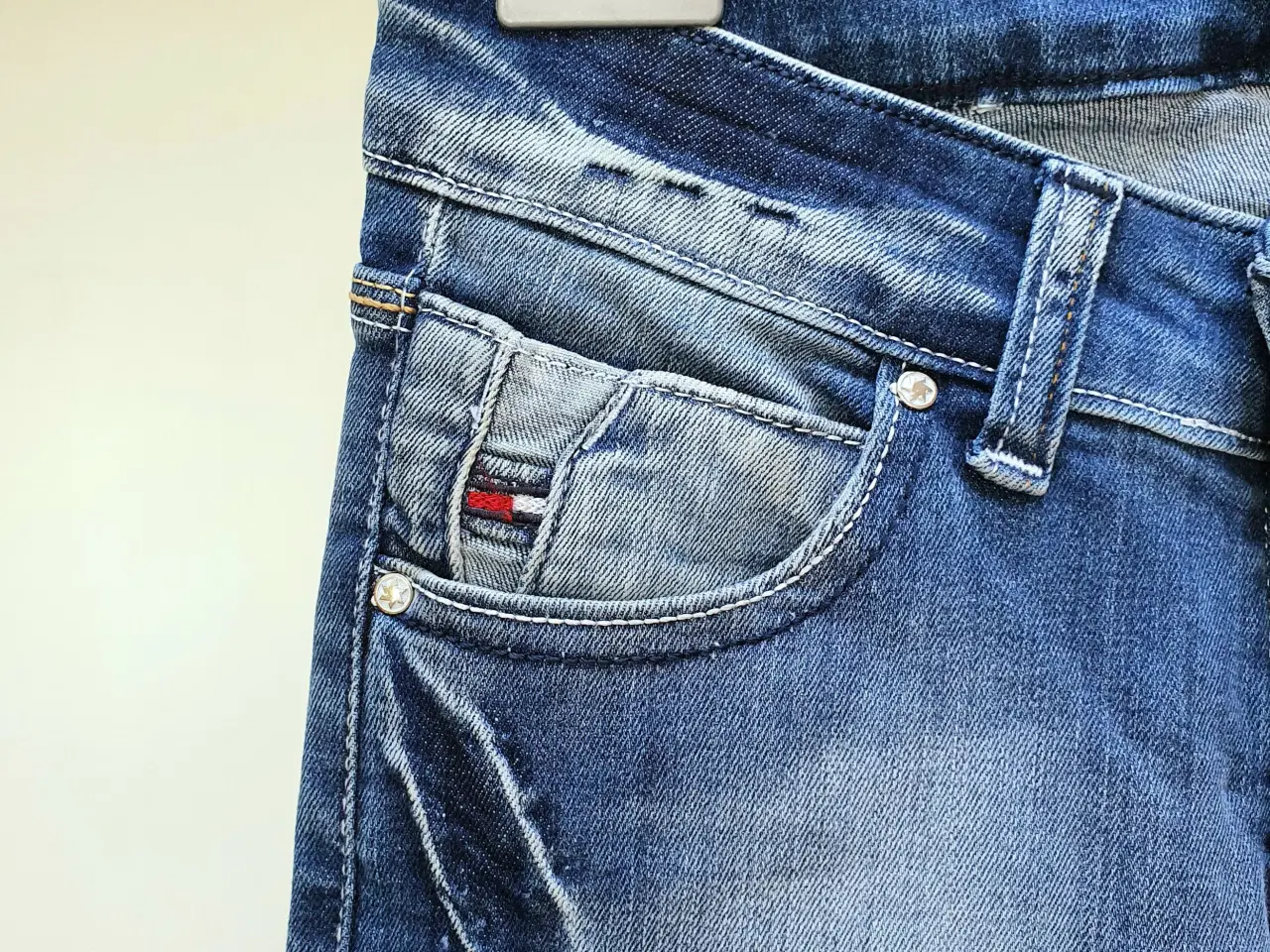Billede 2 - Jeans Tommy Hilfiger str. S. Nye.