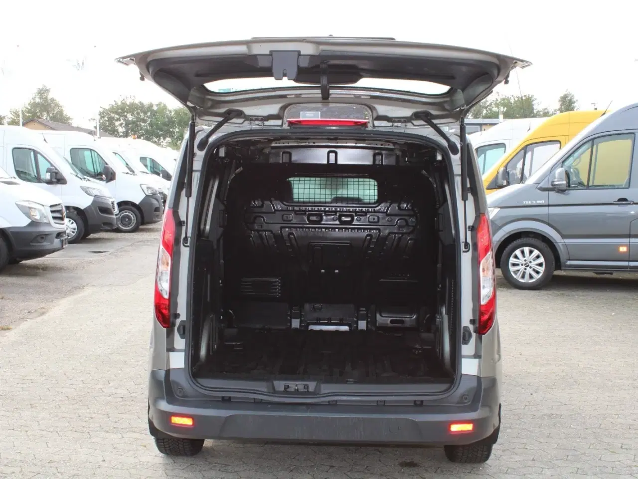 Billede 9 - Ford Transit Connect 1,0 SCTi 100 Trend kort