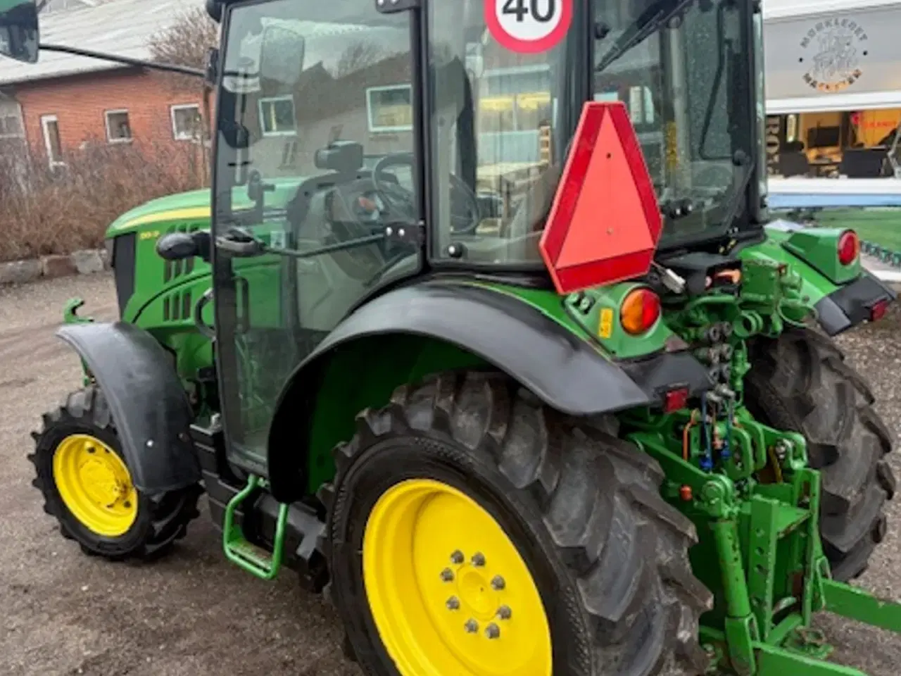Billede 9 - John Deere 5105GF FRONTLIFT. HJUL MED GRÆSDÆK MEDFØLGER