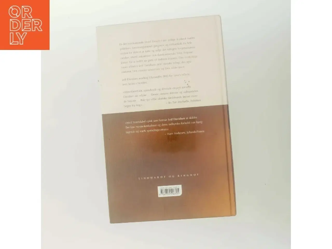 Billede 3 - Den troskyldige russer : roman af Leif Davidsen (Bog)